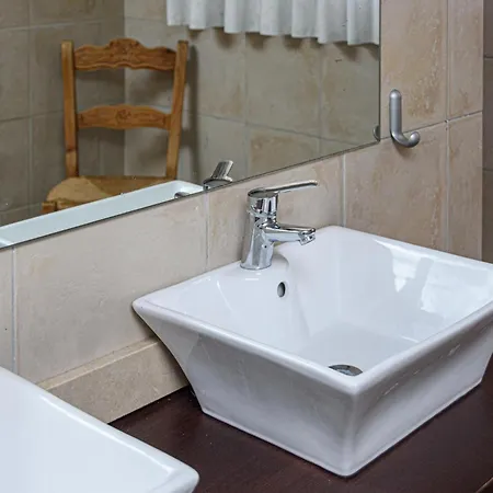 Lina - With Private Pool In