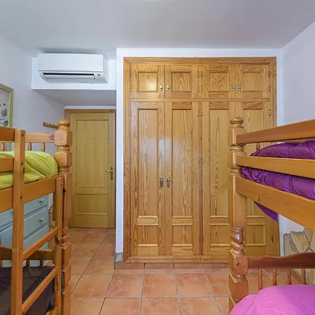 Lina - With Private Pool In *