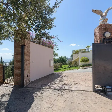 וילה Lina - With Private Pool In *